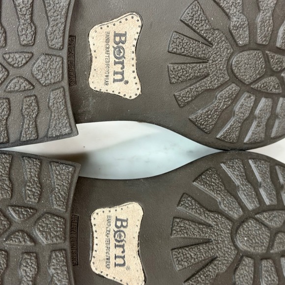 Born Hand Crafted Suede Loafer Shoes Mens 11 Taupe Opanka Moc Toe Quiet Luxury - Picture 11 of 14